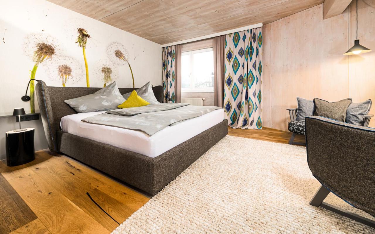 Hotel Die Hindenburg Saalfelden Bagian luar foto